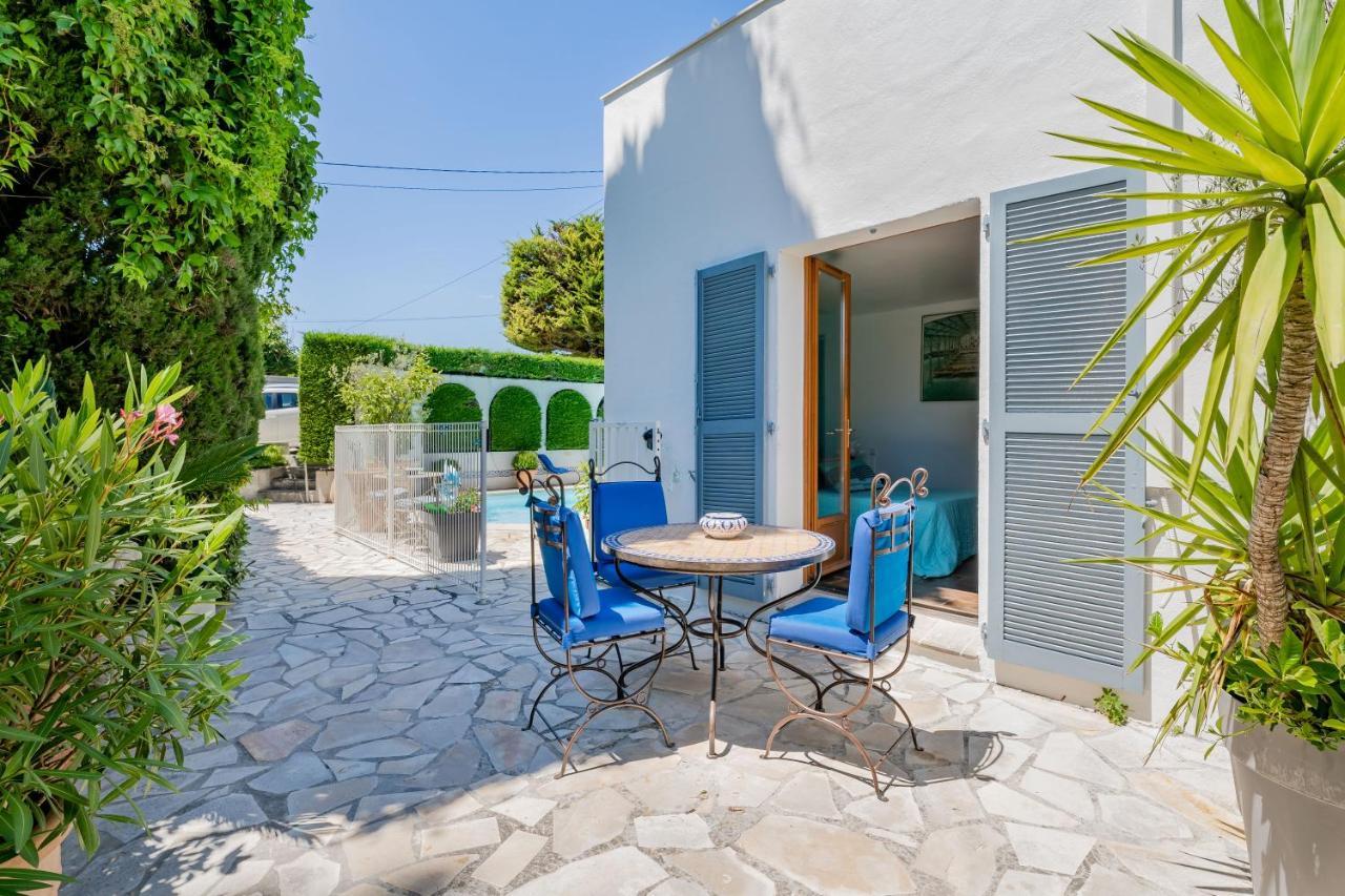 Le Patio Des Mimosas Par Dodo-A-Cassis Bed & Breakfast Exterior photo